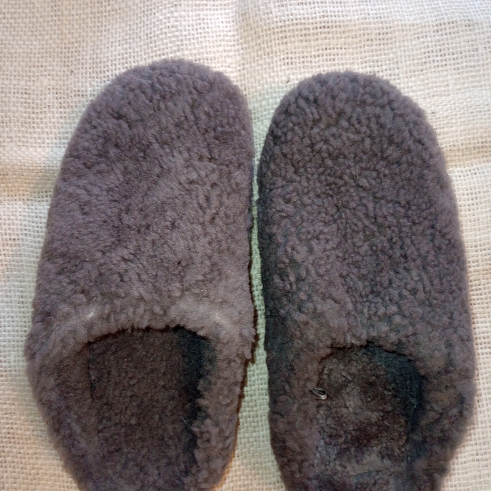 Cozy Gray Fleece Slippers